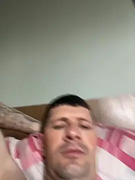 Juliano2289 online show from 15, 4, 2026