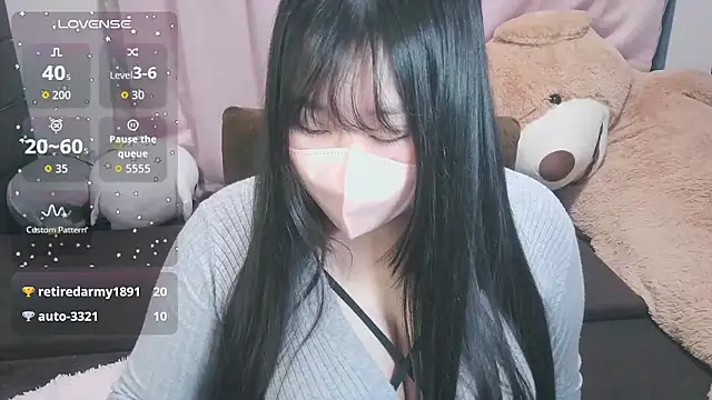 yuinyan3150 online show from 14, 2, 2026