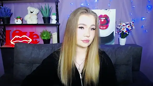 StacyYellig online show from 22, 3, 2025