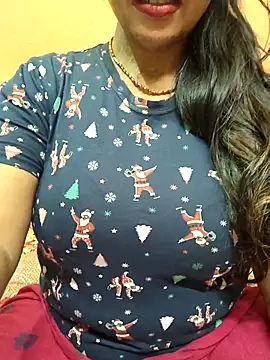 CUTE SOPHIA- online show from 8, 2, 2026