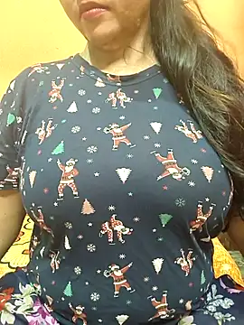 CUTE SOPHIA- online show from 4, 4, 2026