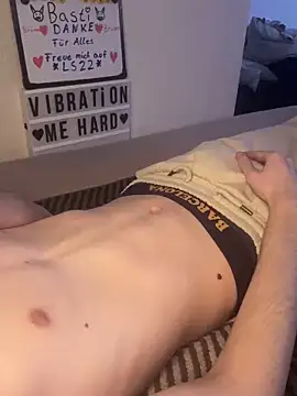 secret dream415 online show from 3, 3, 2025