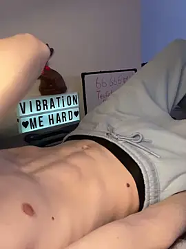 secret dream415 online show from 5, 4, 2026