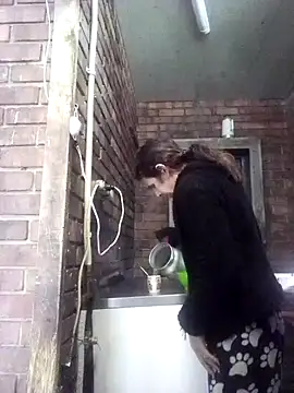 Cameron puppy online show from 15, 3, 2025