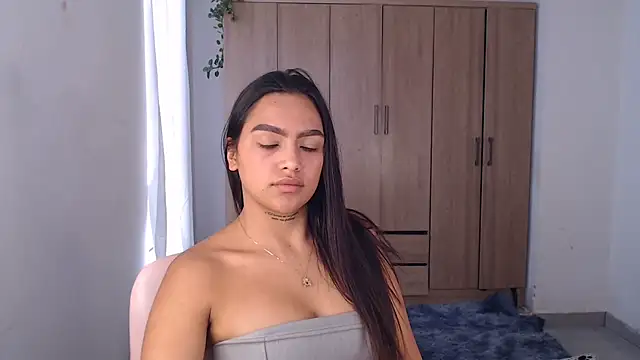 fairylatin222 online show from 18, 2, 2025