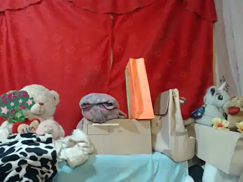 hottieperla online show from 17, 11, 2025