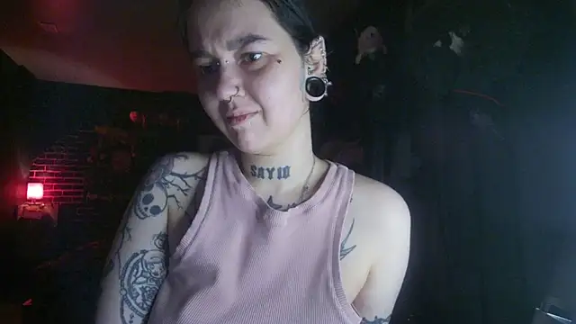 Snapshot of MoorderxDoll chatting on 16, 2, 2025 MoorderxDoll online show from 16, 2, 2025