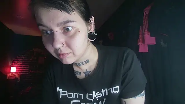 Snapshot of MoorderxDoll chatting on 16, 3, 2025 MoorderxDoll online show from 16, 3, 2025