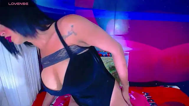 Cristalxxts online show from 10, 2, 2026