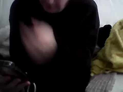 Snapshot of DragoneSFR chatting on 28, 1, 2025 DragoneSFR online show from 28, 1, 2025