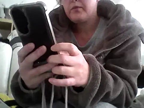 Snapshot of DragoneSFR chatting on 24, 2, 2025 DragoneSFR online show from 24, 2, 2025