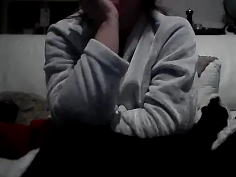 Snapshot of DragoneSFR chatting on 25, 2, 2025 DragoneSFR online show from 25, 2, 2025