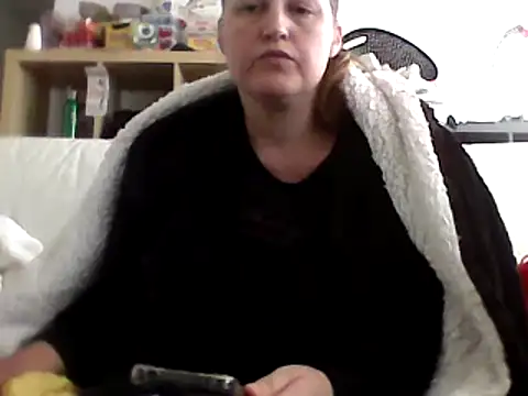 Snapshot of DragoneSFR chatting on 1, 3, 2025 DragoneSFR online show from 1, 3, 2025