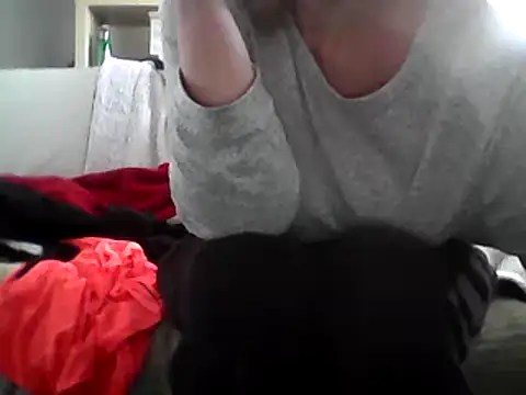 Snapshot of DragoneSFR chatting on 19, 3, 2025 DragoneSFR online show from 19, 3, 2025