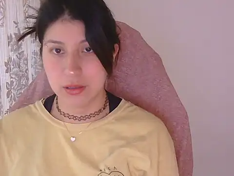 Snapshot of has_Zky chatting on 21, 5, 2026 has Zky online show from 21, 5, 2026