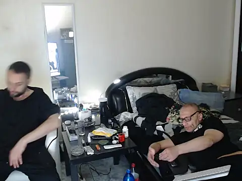 Snapshot of Terizizz chatting on 10, 4, 2026 Terizizz online show from 10, 4, 2026