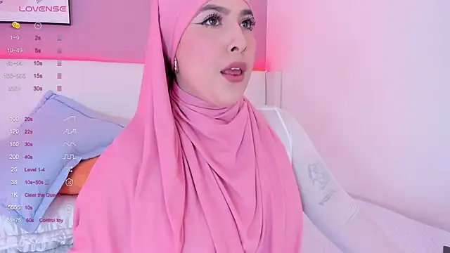 Snapshot of zahida_s chatting on 12, 12, 2024 zahida s online show from 12, 12, 2024