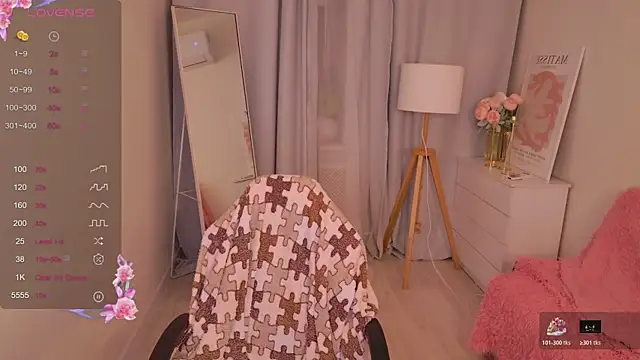 LovelyJessie online show from 10, 4, 2026