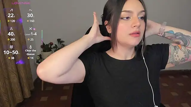 Snapshot of anaveleeez chatting on 26, 2, 2025 anaveleeez online show from 26, 2, 2025