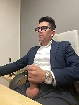 Snapshot of masterboss_ chatting on 10, 1, 2025 masterboss  online show from 10, 1, 2025