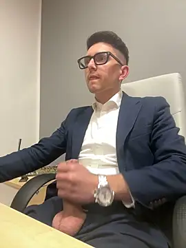 Snapshot of masterboss_ chatting on 12, 3, 2025 masterboss  online show from 12, 3, 2025