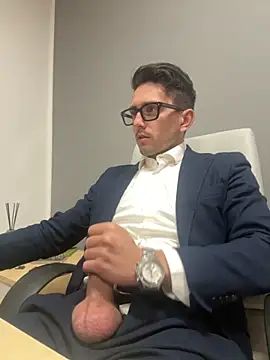 masterboss  online show from 4, 12, 2025