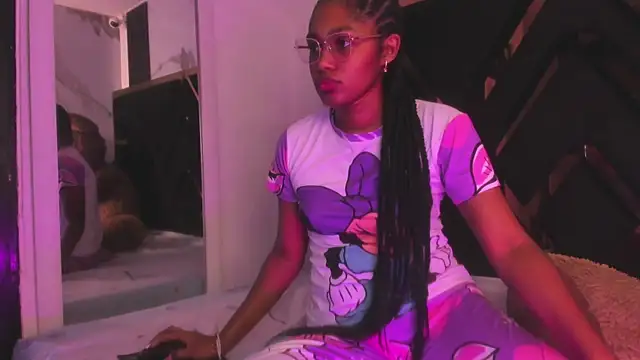 Snapshot of Ebony_beautifull chatting on 13, 9, 2025 Ebony beautifull online show from 13, 9, 2025