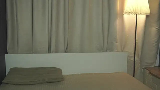 PixieMeow  online show from 15, 3, 2025