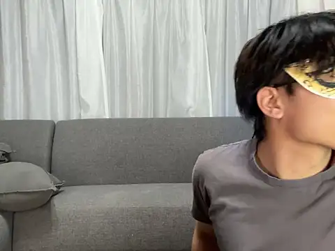 Snapshot of tubaki_taku chatting on 12, 3, 2025 tubaki taku online show from 12, 3, 2025