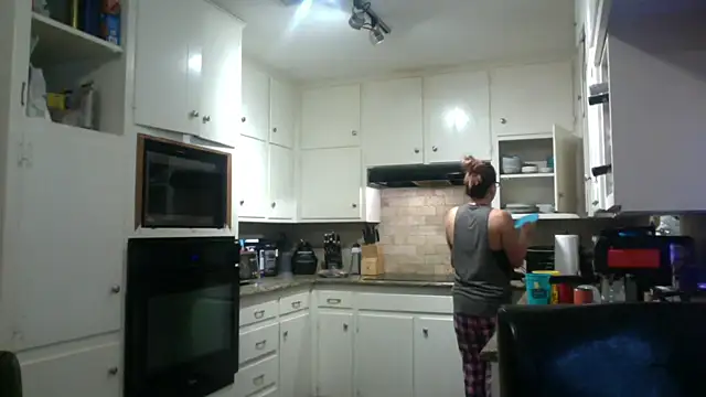 Snapshot of bella8769 chatting on 26, 2, 2026 bella8769 online show from 26, 2, 2026