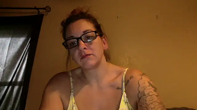 Snapshot of bella8769 chatting on 2, 3, 2026 bella8769 online show from 2, 3, 2026