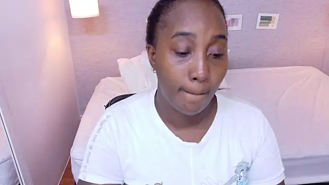 Snapshot of kiara_evanss chatting on 17, 1, 2026 kiara evanss online show from 17, 1, 2026