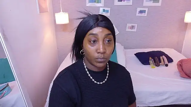 Snapshot of kiara_evanss chatting on 13, 3, 2026 kiara evanss online show from 13, 3, 2026