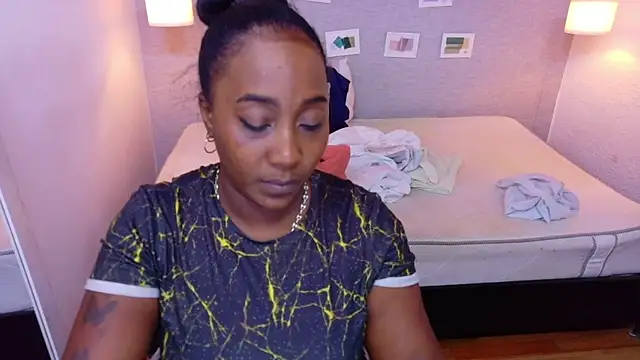 Snapshot of kiara_evanss chatting on 30, 4, 2026 kiara evanss online show from 30, 4, 2026