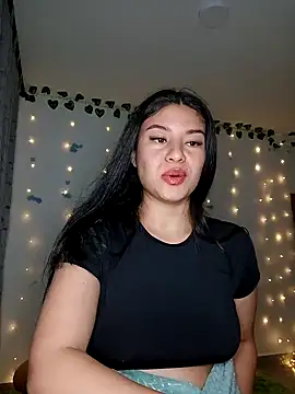 Snapshot of tara20_ chatting on 25, 12, 2024 tara20  online show from 25, 12, 2024