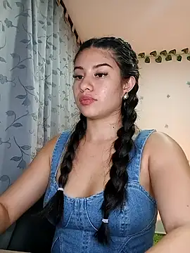 Snapshot of tara20_ chatting on 7, 2, 2025 tara20  online show from 7, 2, 2025