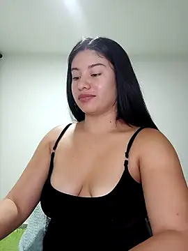 Snapshot of tara20_ chatting on 17, 9, 2025 tara20  online show from 17, 9, 2025