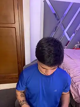 Snapshot of Niicky1_ chatting on 4, 12, 2024 Niicky1  online show from 4, 12, 2024