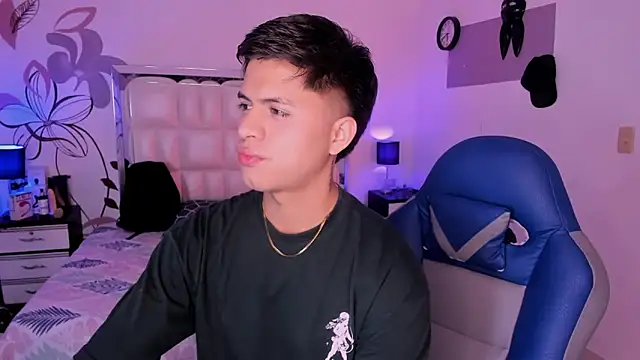 Snapshot of Niicky1_ chatting on 15, 1, 2025 Niicky1  online show from 15, 1, 2025