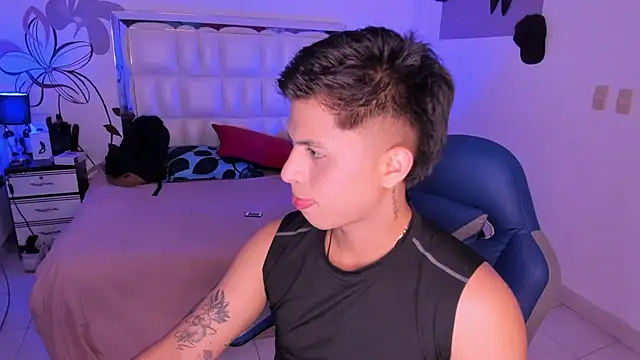 Snapshot of Niicky1_ chatting on 29, 1, 2025 Niicky1  online show from 29, 1, 2025