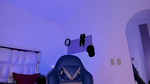 Snapshot of Niicky1_ chatting on 25, 2, 2025 Niicky1  online show from 25, 2, 2025