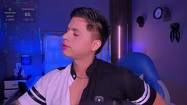 Snapshot of Niicky1_ chatting on 5, 10, 2025 Niicky1  online show from 5, 10, 2025