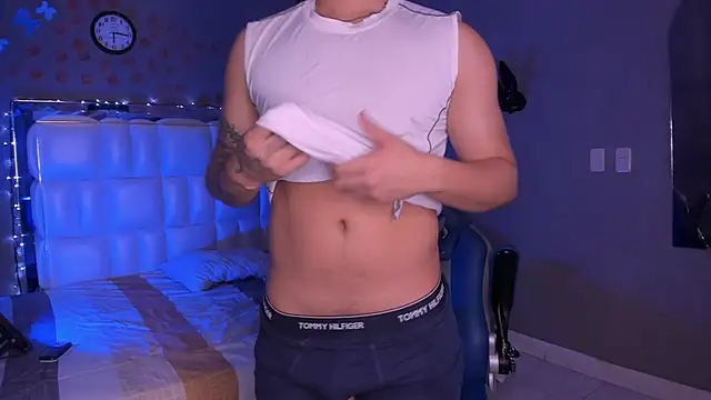 Niicky1  online show from 4, 11, 2025