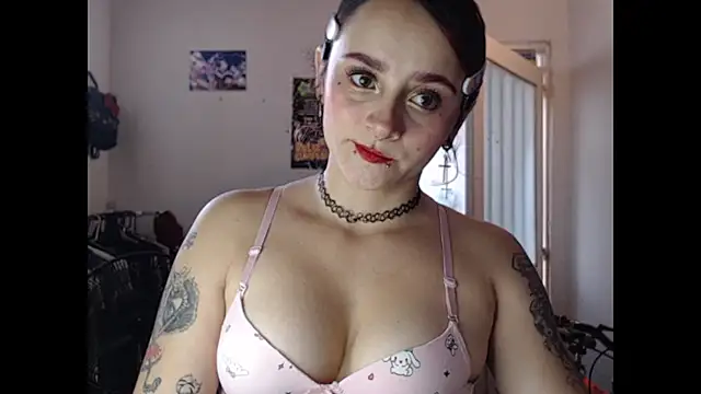 kitty22  online show from 26, 3, 2026