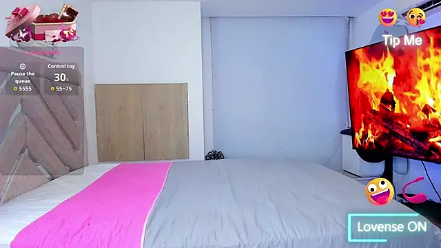 AbrilStivenson  online show from 16, 4, 2026