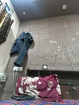 Snapshot of lund_lol chatting on 10, 5, 2026 lund lol online show from 10, 5, 2026