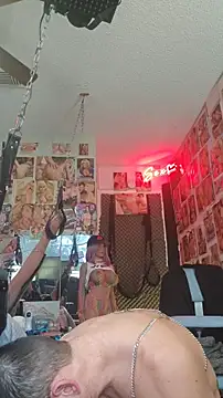 Snapshot of luvs2cumm69 chatting on 13, 12, 2025 luvs2cumm69 online show from 13, 12, 2025