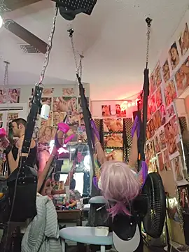 Snapshot of luvs2cumm69 chatting on 4, 3, 2026 luvs2cumm69 online show from 4, 3, 2026