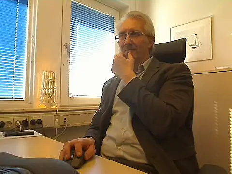 tom-swede online show from 9, 4, 2026