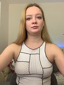 Snapshot of Radiants_two chatting on 13, 12, 2024 Radiants two online show from 13, 12, 2024